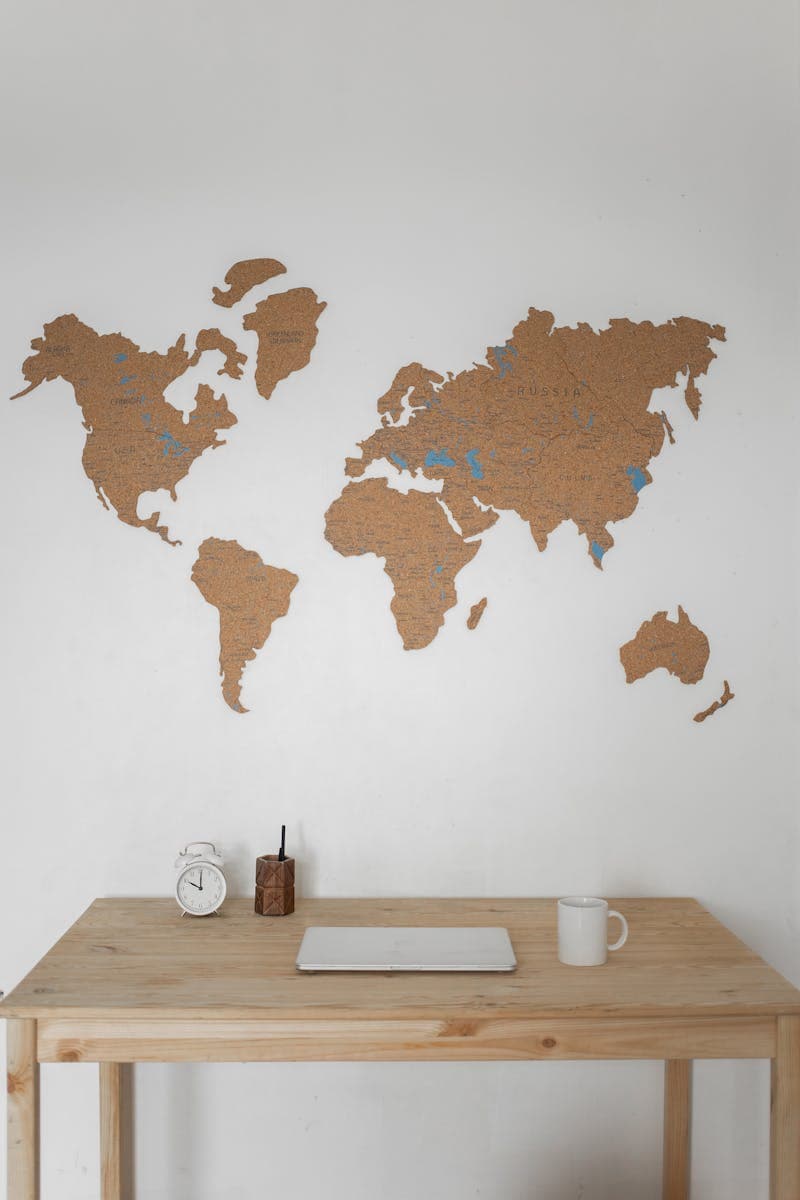 Strategy, structuring and international expansion.
